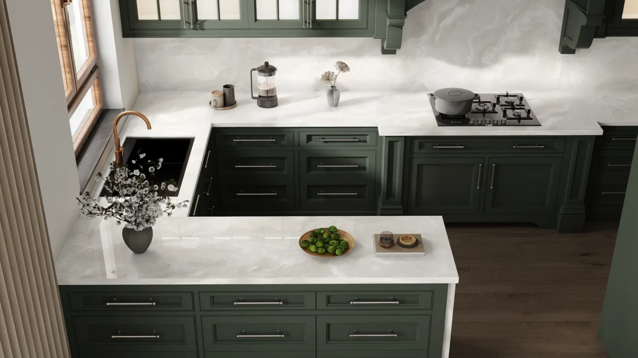 אוניקס לבן ONYX BIANCO בחלל יוקרתי — שיש ניר צבי